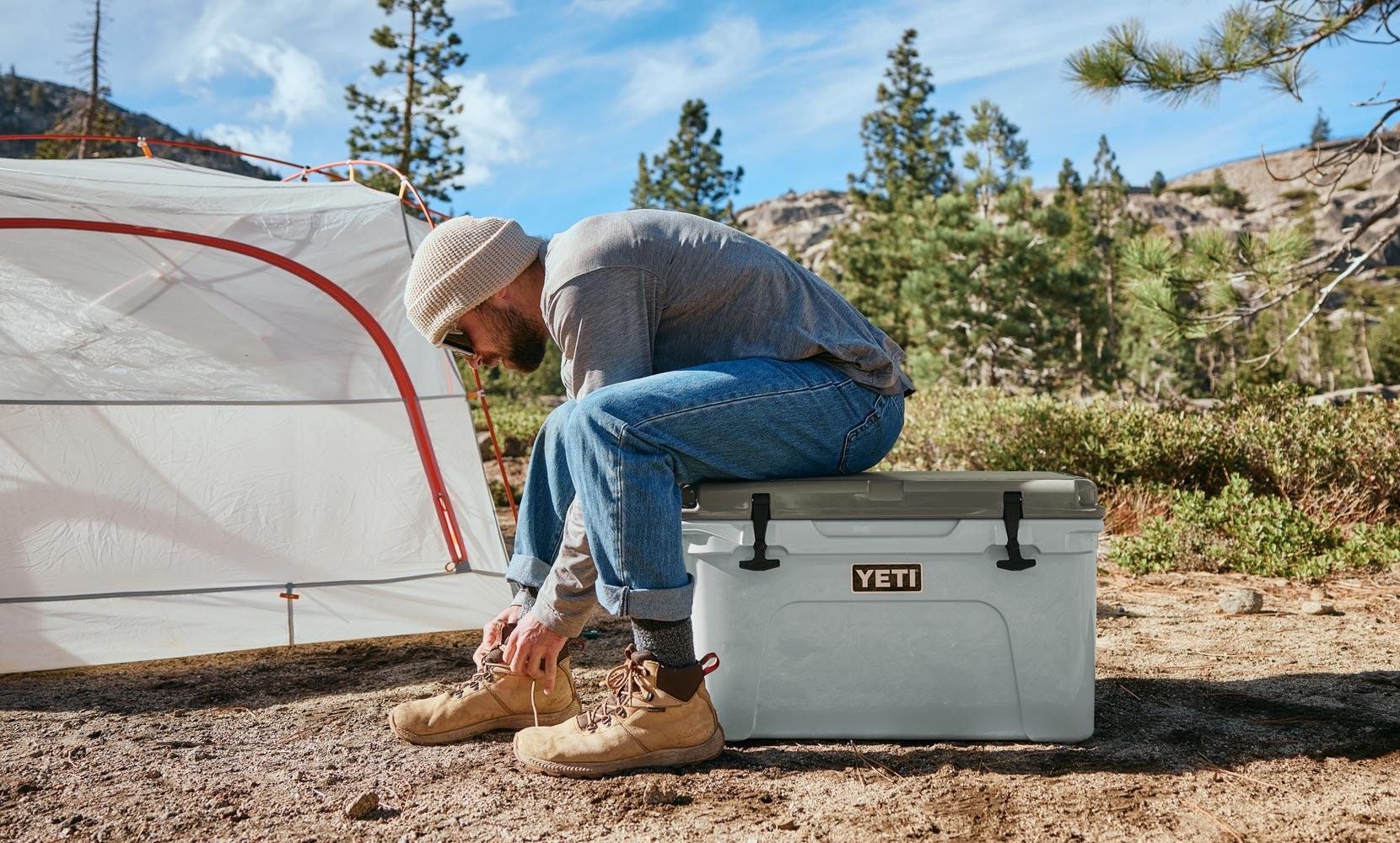 Glacières, bouteilles et contenants